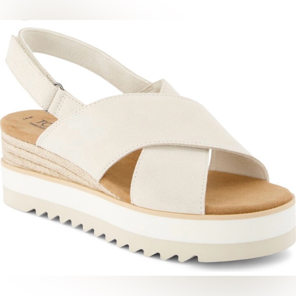 Toms diana crossover in light beige/ivory suede